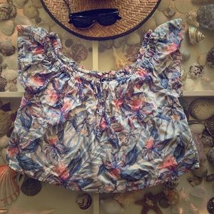 Like new Rip Curl floral top, stretchy top band